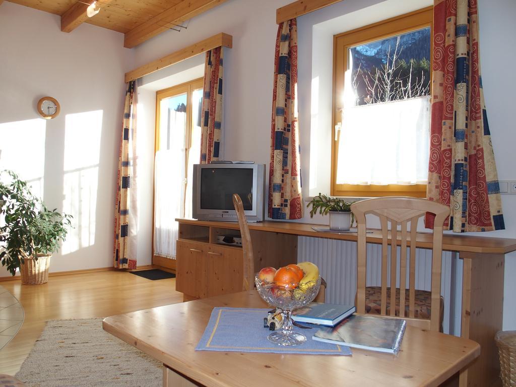 Bauernhof Ober Apartment Birnbaum ภายนอก รูปภาพ