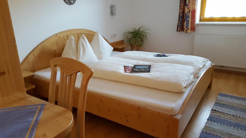 Bauernhof Ober Apartment Birnbaum ภายนอก รูปภาพ